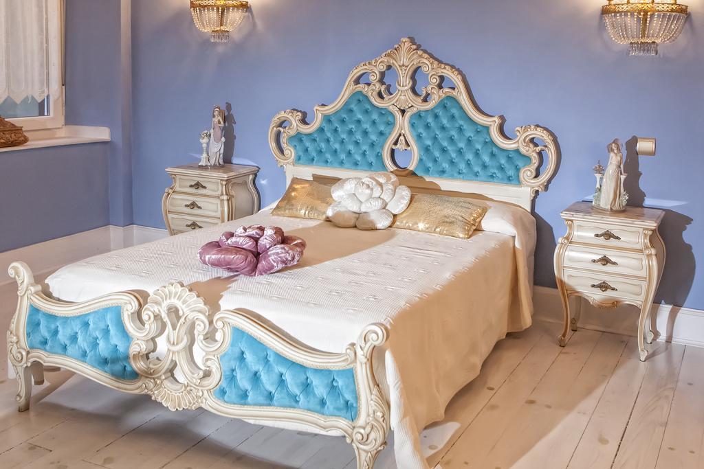Hostal Boutique Puerta Del Sol Torrelavega Eksteriør billede