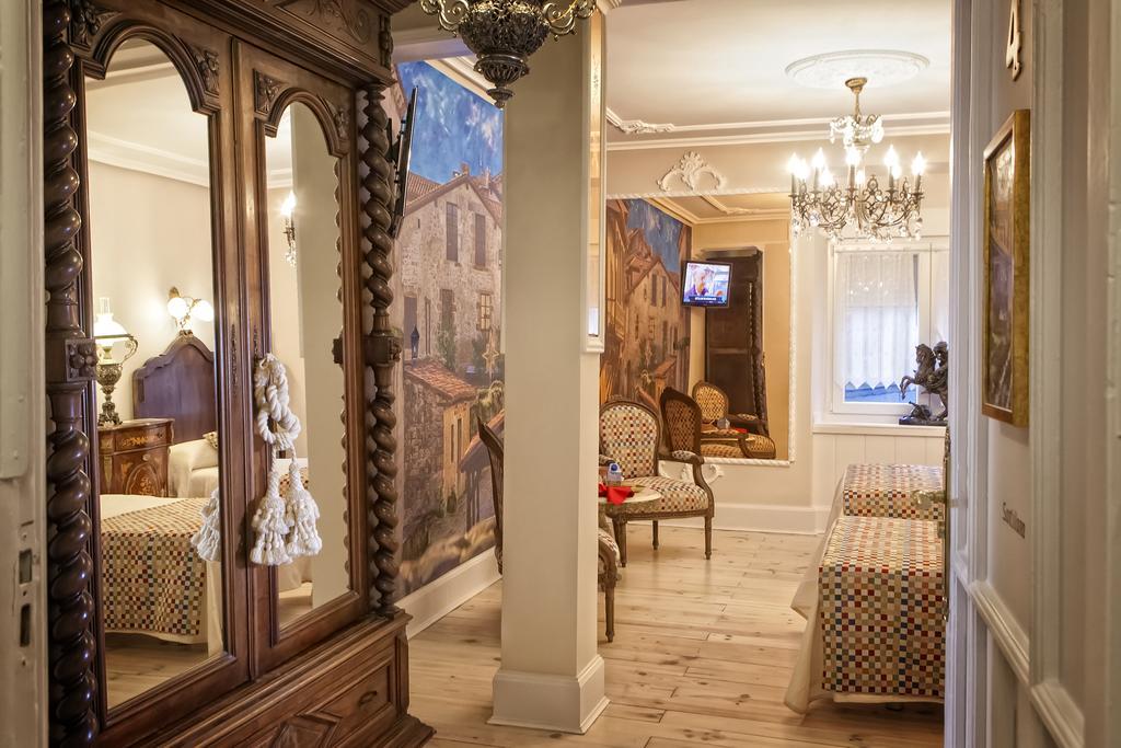 Hostal Boutique Puerta Del Sol Torrelavega Værelse billede