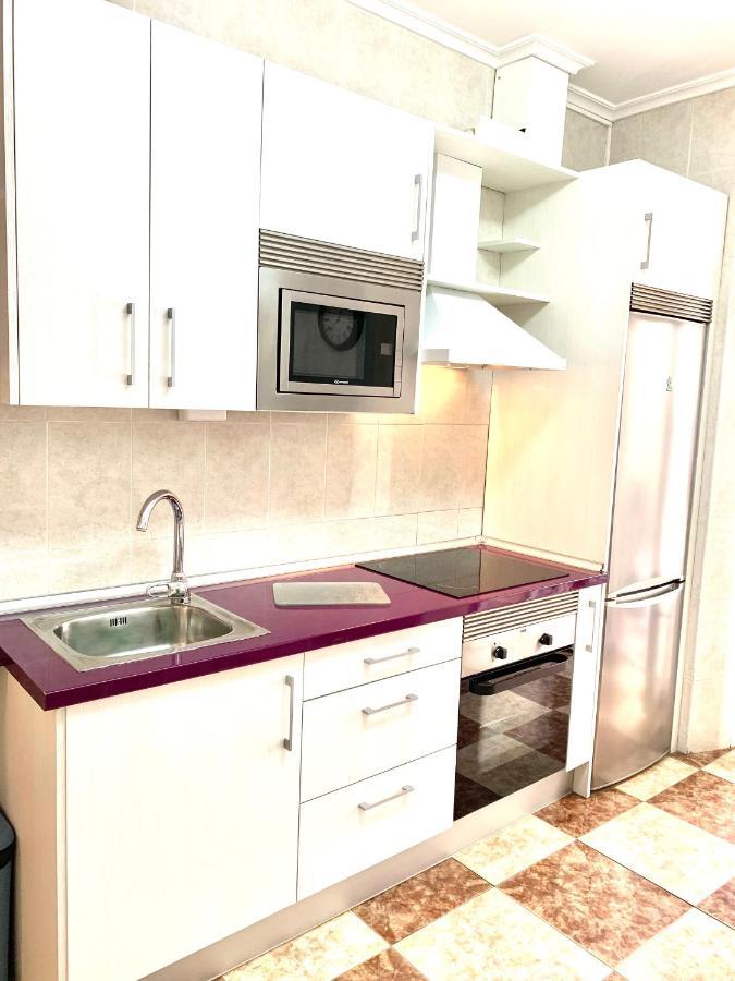Hostal Boutique Puerta Del Sol Torrelavega Eksteriør billede