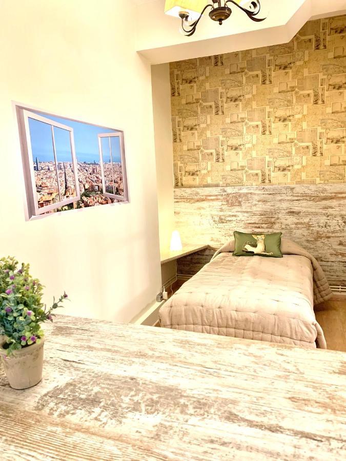 Hostal Boutique Puerta Del Sol Torrelavega Eksteriør billede