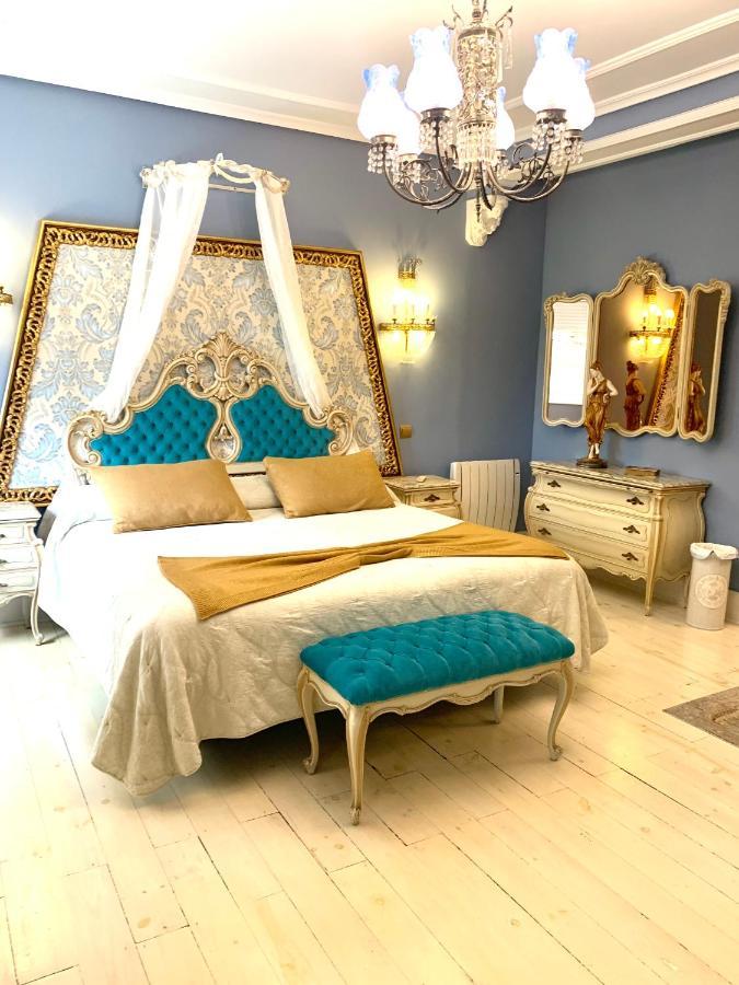Hostal Boutique Puerta Del Sol Torrelavega Eksteriør billede