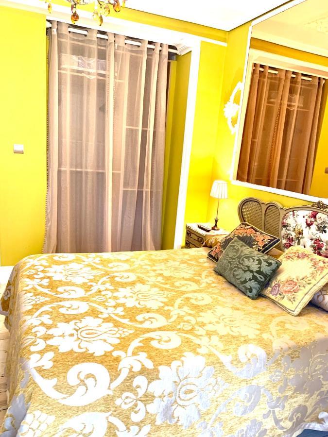 Hostal Boutique Puerta Del Sol Torrelavega Eksteriør billede