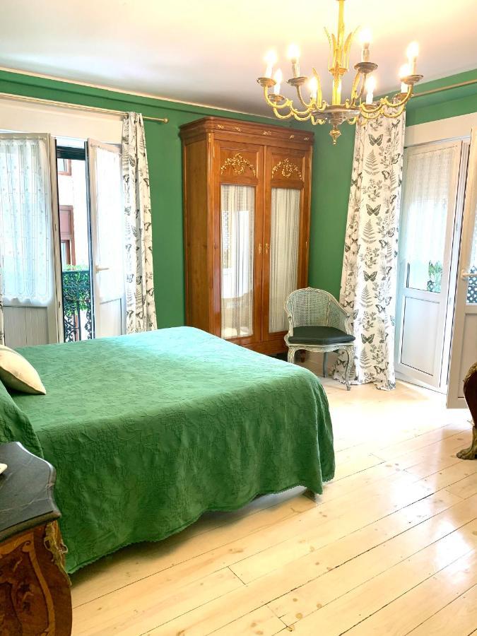 Hostal Boutique Puerta Del Sol Torrelavega Eksteriør billede