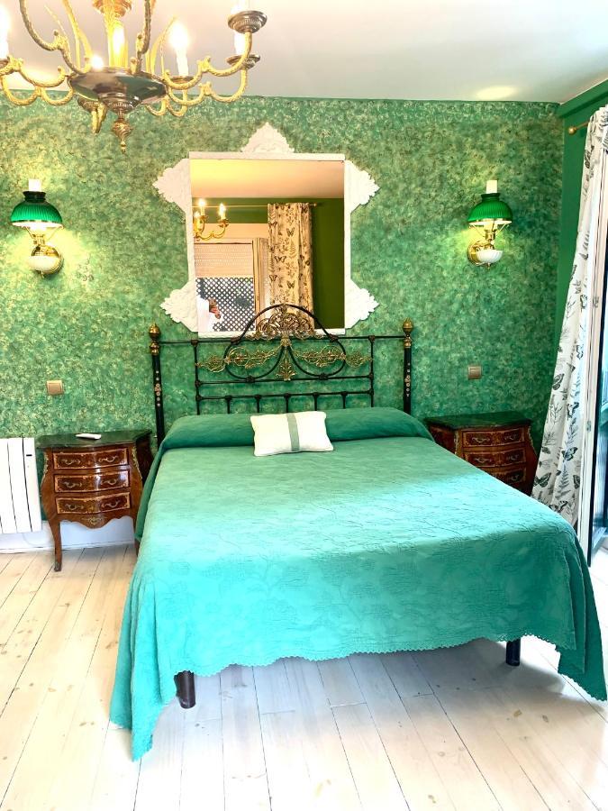 Hostal Boutique Puerta Del Sol Torrelavega Eksteriør billede