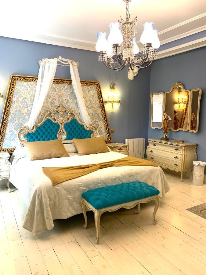 Hostal Boutique Puerta Del Sol Torrelavega Eksteriør billede