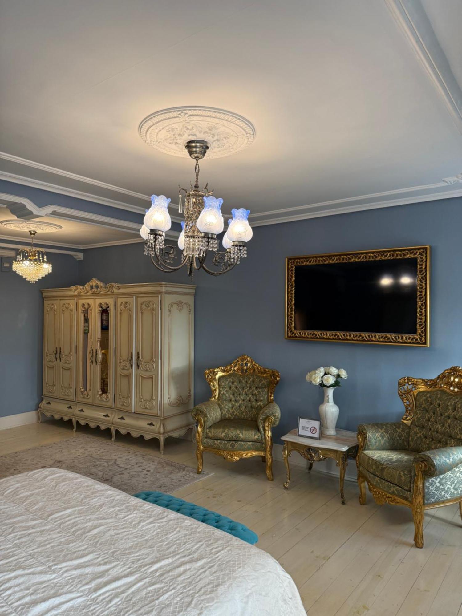 Hostal Boutique Puerta Del Sol Torrelavega Eksteriør billede