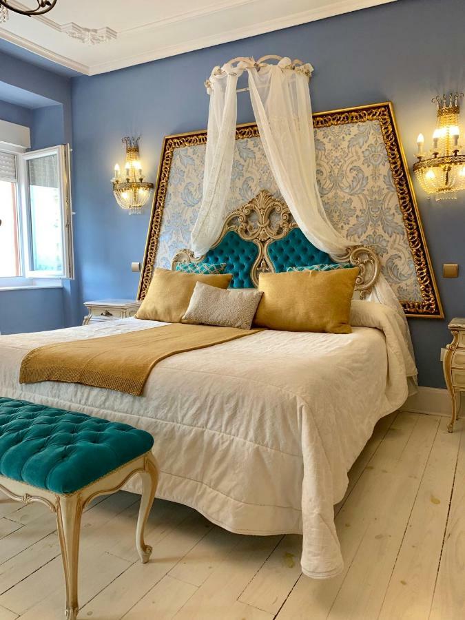 Hostal Boutique Puerta Del Sol Torrelavega Eksteriør billede